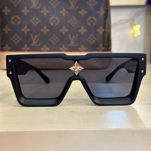 Authentic Louis Vuitton Cyclone Sunglasses