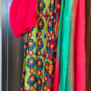 Fulkari Suit Set With Dupatta