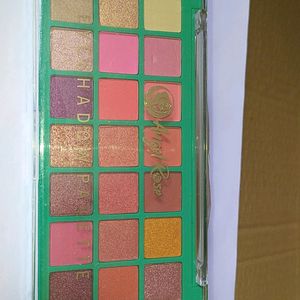 Angel Rose 21 Color Eyeshadow Brand New