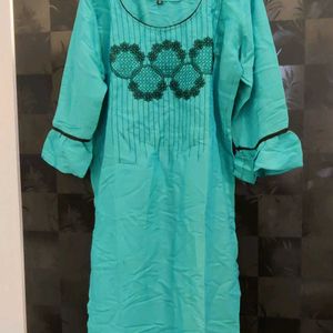 Simple And Beautiful Kurta