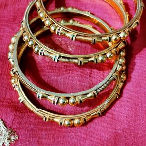 Beautiful Golden Metal Bangle Set For Wedding