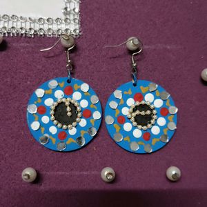 Latkan earrings