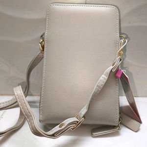 👛PRICE DROP- Lino Perros Sling