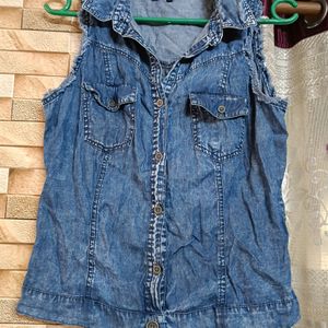 Stylish Denim Sleeveless Shirt