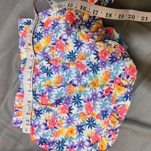 New Flower Print Short For 2-4 Year Old