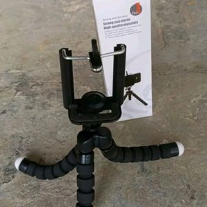 Portable Mini Octopus Tripod Mobile Stand