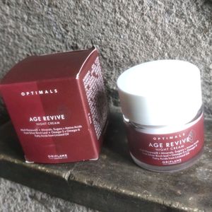 Oriflame Age Revive Night Cream