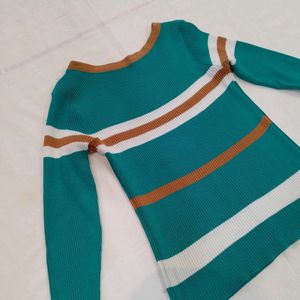 Fancy Long Sleeves Woolen Crop Top