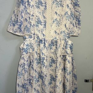 SSSASSAFRAS Floral Flared Sleeves Cut-Out Dress