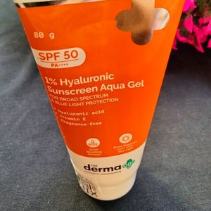 The Derma Co. 1% Hyaluronic Sunscreen Aqua Gel