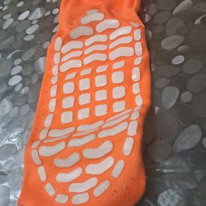 Anti Slipp Socks Pack Of 2 Pairs