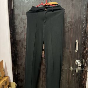 Black straight Fit trouser