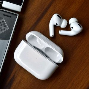 Apple Airpods (2nd Generation)