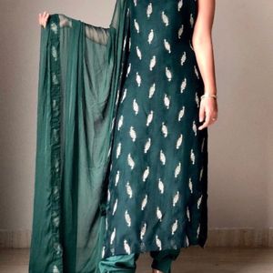 Dark Green Premium Kurti Suit Set With Duppatta