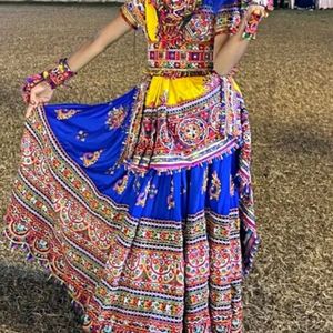 Navratri Cholly With Jewelry