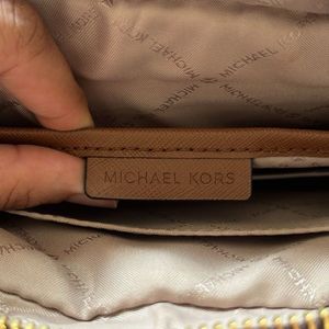 Michael Kors Crossbody Bag