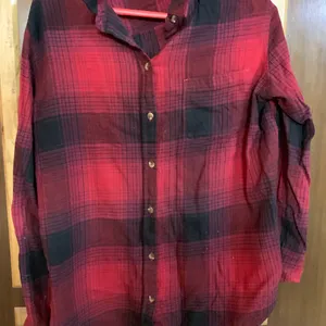 women oversized  checkered shirt