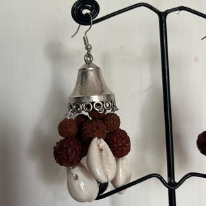 Rudraksh And Sea Shell Jhumka