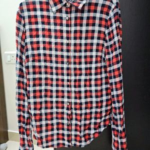 Women Shirt M size