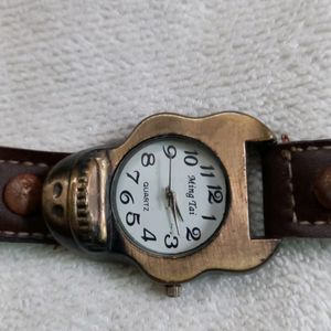 RED INDIAN ANTIQ WATCH RUNNING CONDITION