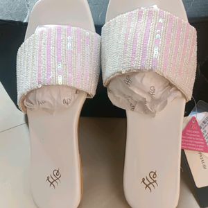 House Of Pataudi Embellished Leather Flats