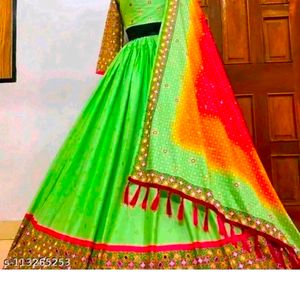 Women Lehenga Choli With Mirror Work