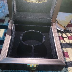 Single Bangle Box With Woden Make