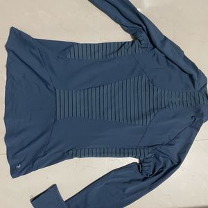 Active Wear Long Sleeves T-shirt