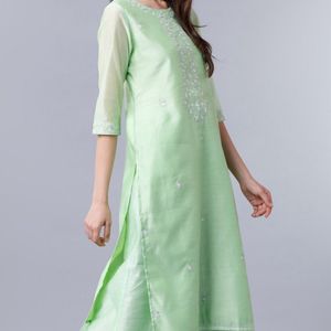 Vishudh Fluorescent Green Embroidered Kurta