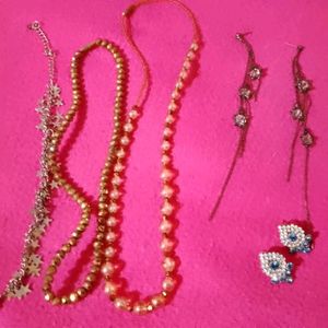 Pack Of Earing And Neck Chain