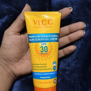 Combo🥳 VLCC SPF 30 PA+++