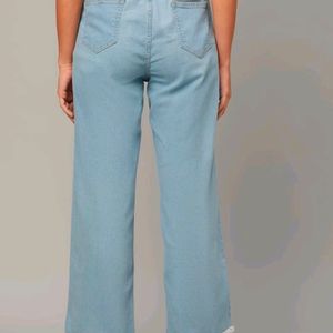 Jeans Light Blue