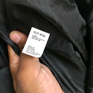 Reaction Kenneth Cole Black Vest