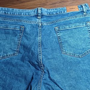 Blue Mom Fit Jeans