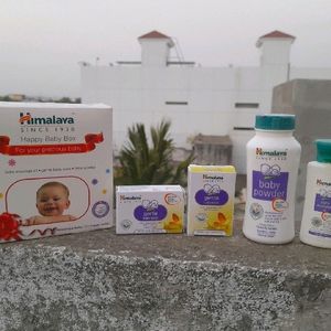 Himalaya Happy Baby Gift Box