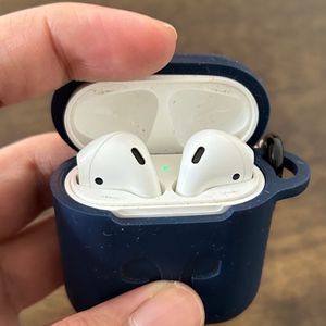 Airpods With Case