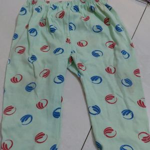 These Are Unused Pajamis Of Cotton 4 To 8 Month