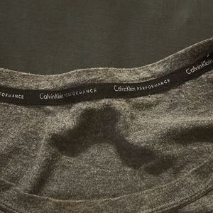 Super Soft Calvin Klein T-shirt