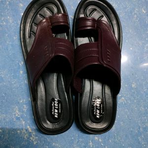 Men Chappal