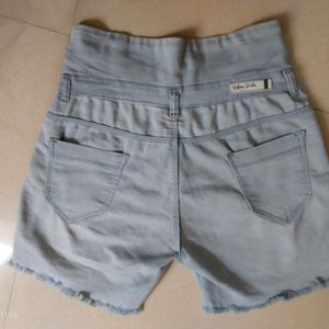 Denim Shorts With Elastic Waist