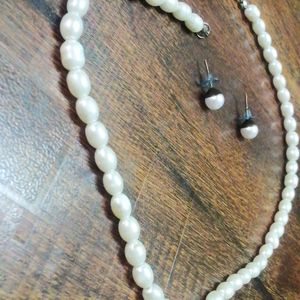 Pearl Necklace Set