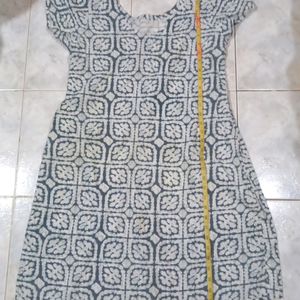 SHORT KURTI