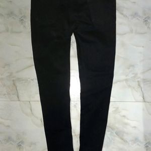 MAX solid Black Jeggings, M