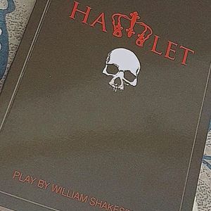 Hamlet By William Shakespeare