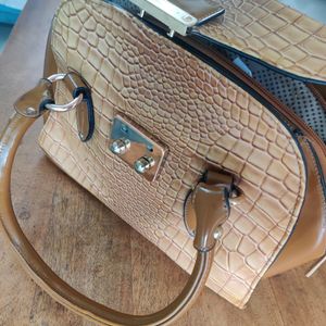 Brown Elegant Handbag By Esbeda