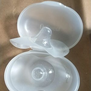 Natural Feel Nipple Shield