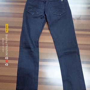 (N-18) 28 Size Slim Fit Denim Jeans