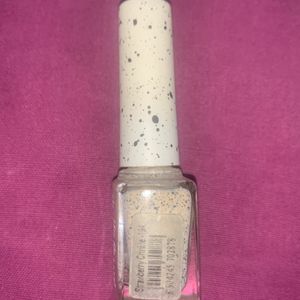 Strawberry crinkle nail polish