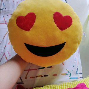 Heart Smiley 😍 pillow