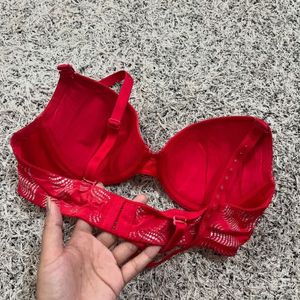 Sale‼️ Red Cute Bra (Like New)